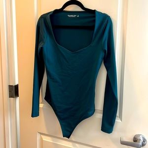Abercrombie long sleeve body suit, size M